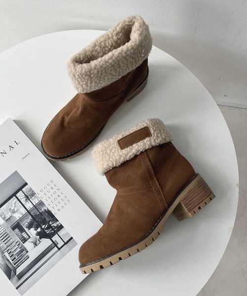 AS KNOW AS plus(アズノゥアズプラス)の「ボア切替えムートンブーツ(ブーツ・レディース・ブラック/ブラウン・L/M)」の7枚目の写真