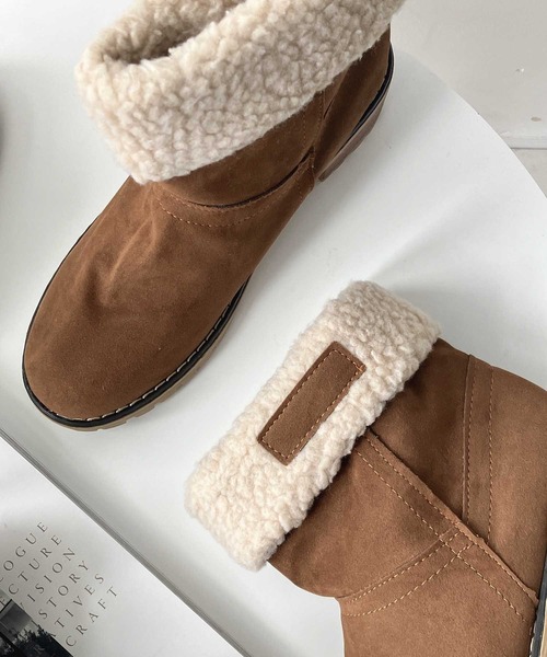 AS KNOW AS plus(アズノゥアズプラス)の「ボア切替えムートンブーツ(ブーツ・レディース・ブラック/ブラウン・L/M)」の6枚目の写真