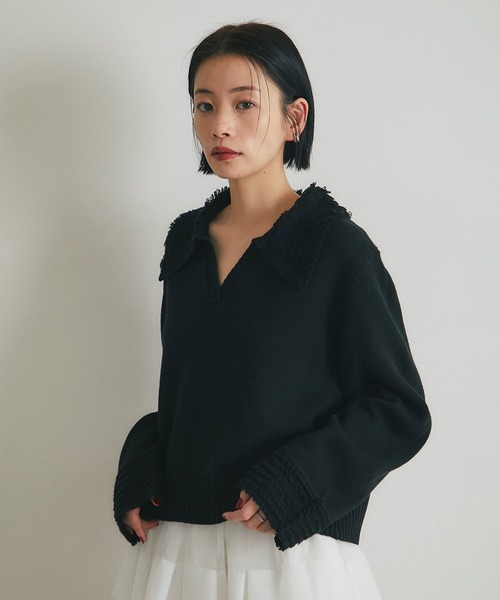 ARVELLIA(アルベリア)の「FRINGE COLLAR KNIT SWEATER(ニット/セーター・レディース・ブラック/アイボリー/グレー・M)」の1枚目の写真