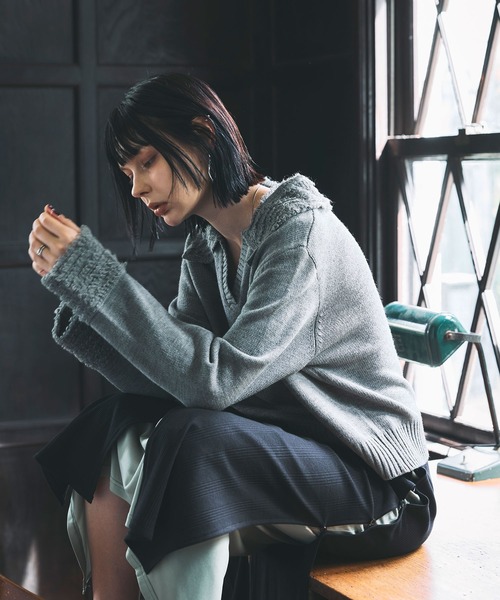 ARVELLIA(アルベリア)の「FRINGE COLLAR KNIT SWEATER(ニット/セーター・レディース・ブラック/アイボリー/グレー・M)」の17枚目の写真