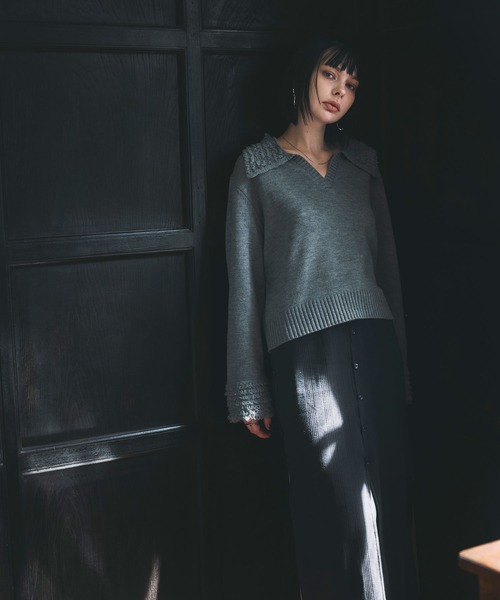 ARVELLIA(アルベリア)の「FRINGE COLLAR KNIT SWEATER(ニット/セーター・レディース・ブラック/アイボリー/グレー・M)」の18枚目の写真