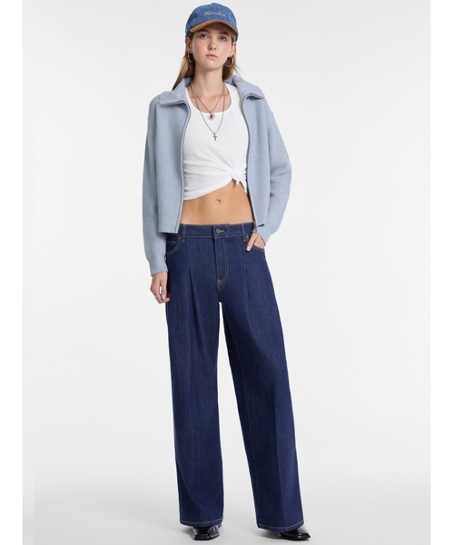 GUESS JEANS(ゲスジーンズ)の「GUESS JEANS G12 Pleated Extra Wide Leg デニムパンツ ワイドジーンズ レディース(デニムパンツ・レディース・ダークインディゴブルー・26inch/24inch/25inch/27inch/28inch)」の13枚目の写真