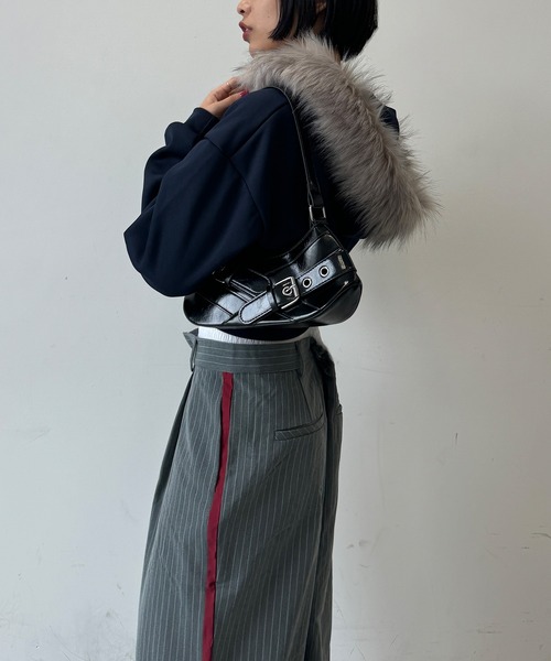 SEN TOKYO(セントーキョー)の「ファーフードクロップドジップアップパーカー(パーカー・レディース・ネイビー/ブラック/グレー・MEDIUM)」の12枚目の写真
