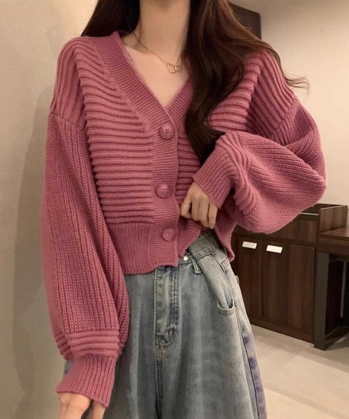 Miniministore(ミニミニストア)の「ニットカーディガン ショート丈 韓国風(ニット/セーター・レディース・ブラック/アイボリー・FREE)」の7枚目の写真
