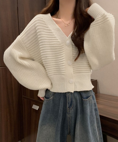 Miniministore(ミニミニストア)の「ニットカーディガン ショート丈 韓国風(ニット/セーター・レディース・ブラック/アイボリー・FREE)」の21枚目の写真