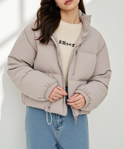 cammie(キャミー)の「裾ドロスト中綿ジャケット(ダウンジャケット/コート・レディース・ブラック/ライトイエロー/ラベンダー/サックスブルー・L/M)」の17枚目の写真