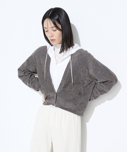 Gabardine K.T(ギャバジンケーティー)の「マイクロスパン フード付きブラウス(シャツ/ブラウス・レディース・ライトグレー/ブラック/オフホワイト・9号)」の12枚目の写真