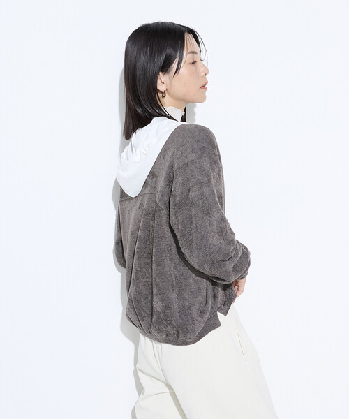 Gabardine K.T(ギャバジンケーティー)の「マイクロスパン フード付きブラウス(シャツ/ブラウス・レディース・ライトグレー/ブラック/オフホワイト・9号)」の13枚目の写真