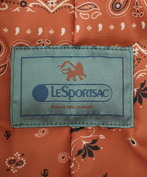 LeSportsac（レスポートサック）の「W DRAWSTRING CHAIN BAG ガイアフレームCD（ショルダーバッグ・レディース・グリーン・FREE）」の9枚目の写真