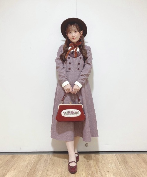 an another angelus（アンアナザーアンジェラス）の「クレリックダブルカラータイ付きワンピース/fint フィント（ワンピース・レディース・ボルドー/グレー・FREE）」の11枚目の写真