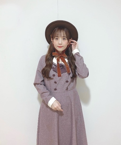 an another angelus（アンアナザーアンジェラス）の「クレリックダブルカラータイ付きワンピース/fint フィント（ワンピース・レディース・ボルドー/グレー・FREE）」の14枚目の写真