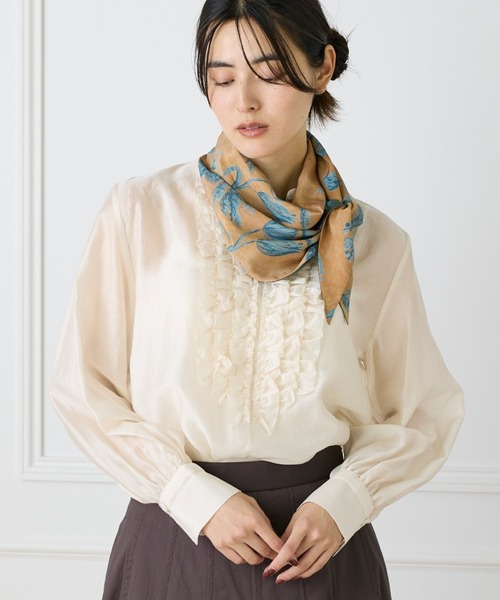 INED（イネド）の「ミクスチャー分繊 ラッフルブラウス（シャツ/ブラウス・レディース・アイボリー/ネイビー・9号/11号）」の16枚目の写真