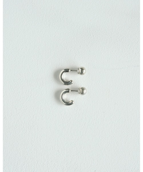 anuke（アンヌーク）の「2way Ball Pierce（ピアス（両耳用）・レディース・シルバー/ゴールド・FREE）」の7枚目の写真