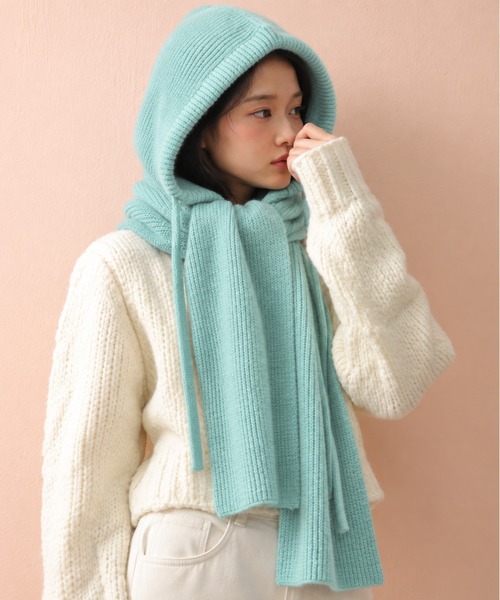 Chiina(チーナ)の「Chiina/ニットフードマフラー(ニットキャップ/ビーニー・レディース・グレー/レッド/ブルー/ブラック/ホワイト/ブラウン/ミント・FREE)」の6枚目の写真