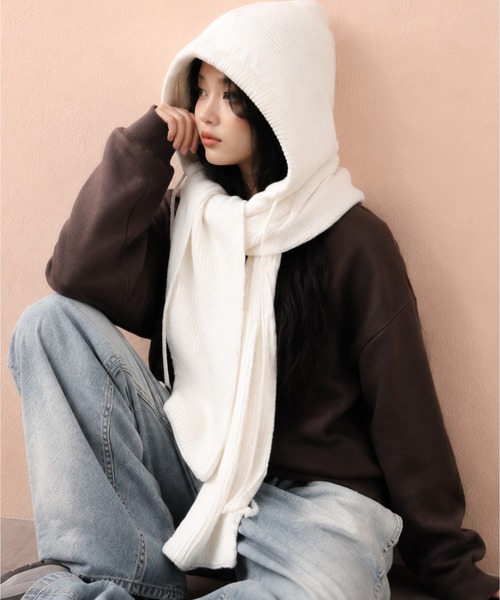 Chiina(チーナ)の「Chiina/ニットフードマフラー(ニットキャップ/ビーニー・レディース・グレー/レッド/ブルー/ブラック/ホワイト/ブラウン/ミント・FREE)」の14枚目の写真