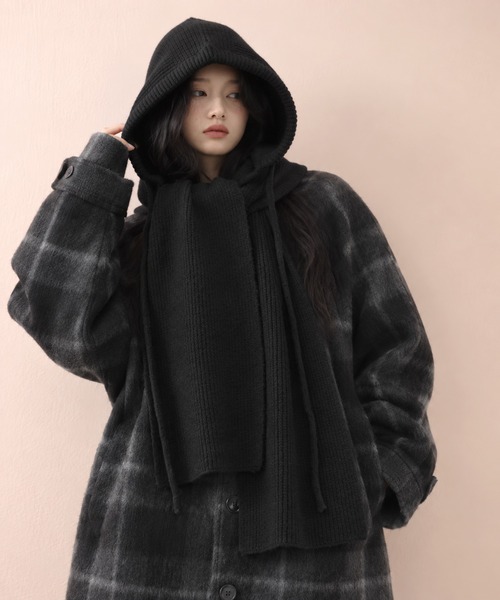Chiina(チーナ)の「Chiina/ニットフードマフラー(ニットキャップ/ビーニー・レディース・グレー/レッド/ブルー/ブラック/ホワイト/ブラウン/ミント・FREE)」の13枚目の写真