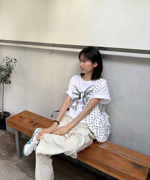 RONRON(ロンロン)の「BIG RIBBON LINE T SHIRT WHITE BLACK(Tシャツ/カットソー・レディース・その他・FREE)」の6枚目の写真