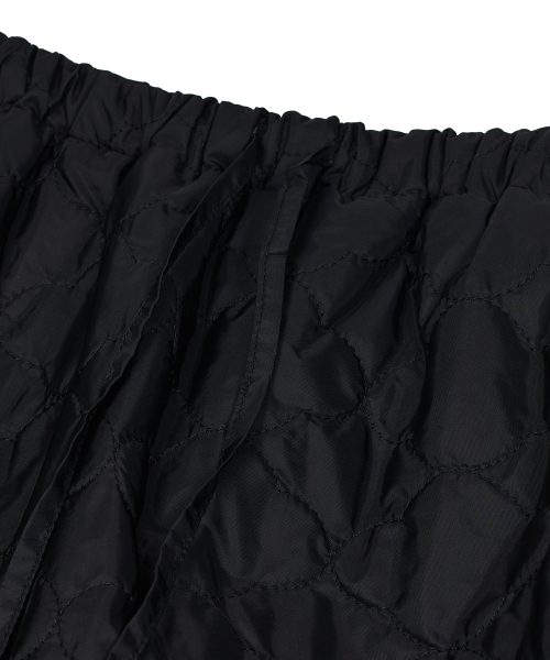 TYPESERVICE（タイプサービス）の「Quilted Ruffled Skirt [Black]（スカート・レディース・その他・FREE）」の4枚目の写真