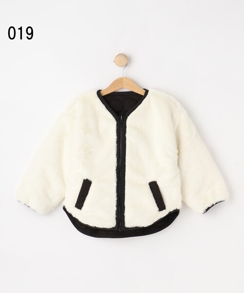 SHOO・LA・RUE（シューラルー）の「【100-150cm/撥水】キルト×ファーリバーシブルブルゾン（ブルゾン・キッズ・ブラック/ナチュラル・10/11/12/13/14/15 ）」の14枚目の写真