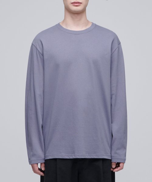 MUSINSA STANDARD（ムシンサスタンダード）の「ベーシック長袖Tシャツ[パープルグレー]（Tシャツ/カットソー・メンズ・その他・SMALL/MEDIUM/LARGE/X-LARGE/XX-LARGE/XXX-LARGE）」の2枚目の写真