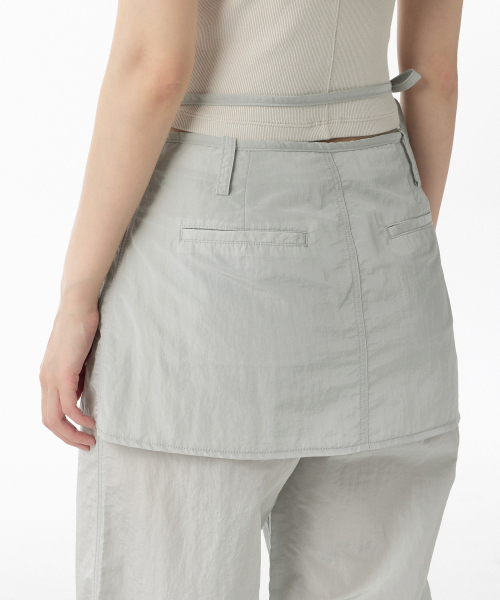 MUSINSA STANDARD WOMAN（ムシンサスタンダードウーマン）の「ウィメンズナイロンラップスカートパンツ[アッシュグレー]（その他パンツ・レディース・その他・30/26/27/28/29/24/25）」の8枚目の写真