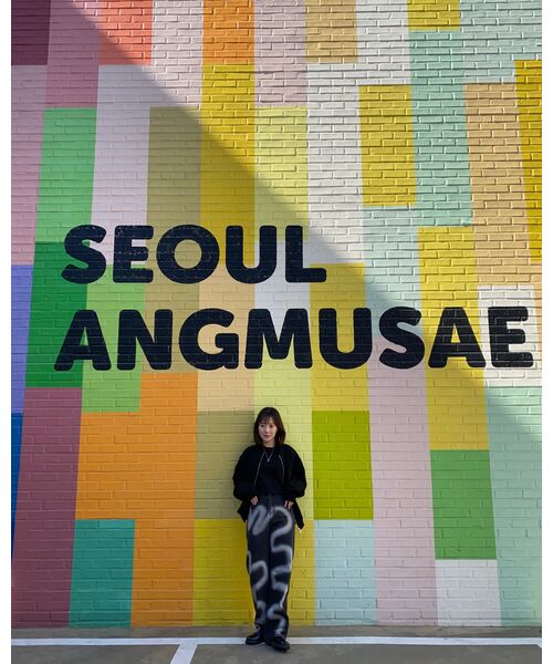 MUSINSA STANDARD WOMAN（ムシンサスタンダードウーマン）の「ウィメンズクルーネッククロップTシャツ[ブラック]（Tシャツ/カットソー・レディース・その他・LARGE/X-SMALL/SMALL/MEDIUM）」の17枚目の写真