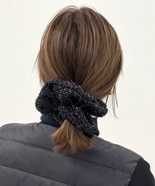 NOLLEY’S（ノーリーズ）の「シャワメタシュシュ（シュシュ・レディース・ブラック/シルバー・FREE）」の5枚目の写真