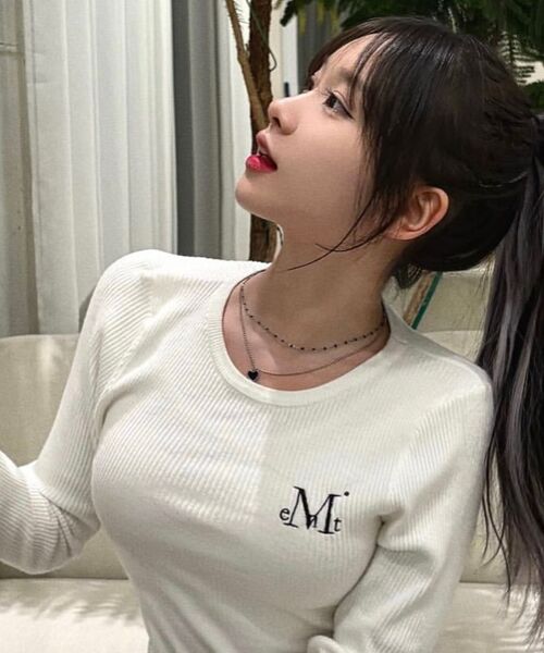 MUCENT(ムセント)の「グリーブラウンドネッククロップリブニット(4カラー)(ニット/セーター・レディース・チャコール/Beige/ホワイト/グレー・FREE)」の9枚目の写真