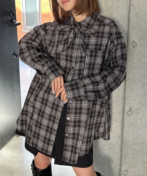 PAGEBOY(ページボーイ)の「ネクタイツキ2WAYシャツ/ボウタイ(シャツ/ブラウス・レディース・チェック/ストライプ・FREE)」の1枚目の写真