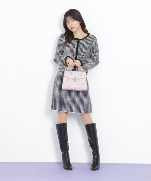 JILL by JILL STUART(ジルバイジルスチュアート)の「◇ランダムビジューファーハンドルバッグ(ハンドバッグ・レディース・レッド/ピンク/ホワイト/グレー・FREE)」の21枚目の写真