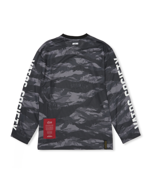 STIGMA(スティグマ)の「メッシュ オーバーサイズ ロングスリーブ タイガー カモフラージュ(Tシャツ/カットソー・メンズ・その他・MEDIUM/LARGE/X-LARGE)」の2枚目の写真