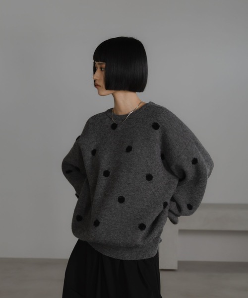 LOWRYS FARM（ローリーズファーム）の「ドットジャガードニットプルオーバー 625139（ニット/セーター・レディース・ブラック/ゴールド/グレー・FREE）」の21枚目の写真