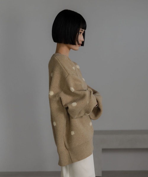 LOWRYS FARM（ローリーズファーム）の「ドットジャガードニットプルオーバー 625139（ニット/セーター・レディース・ブラック/ゴールド/グレー・FREE）」の15枚目の写真