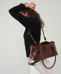 LENEE B（レニービー）の「ラモバッグミディアムブラウン Ramo bag medium Brown（ショルダーバッグ）」
