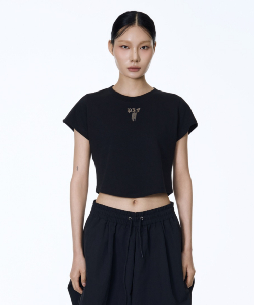 71TO96(チル ハナ トゥ グユク)の「Mini Keyring Crop T-Shirt (Black)(Tシャツ/カットソー・レディース・ブラック・FREE)」の2枚目の写真