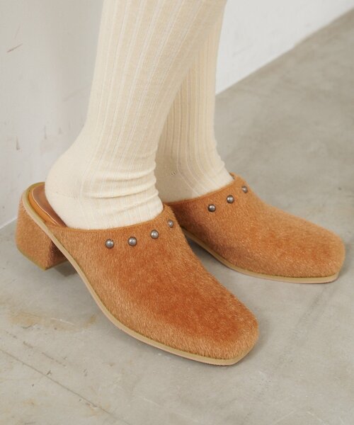 Kastane（カスタネ）の「ハラコラウンドスタッズミュール（サンダル・レディース・ブラウン/キャメル・38/37/36）」の9枚目の写真