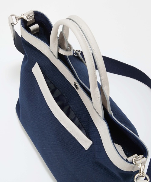 Breath TOPKAPI(ブレストプカピ)の「【Breath TOPKAPI】FLOAT フロート ナイロン ミニ トートバッグ 軽量 / 撥水(トートバッグ・レディース・ピンク/ホワイト/ブラック/ネイビー・FREE)」の17枚目の写真