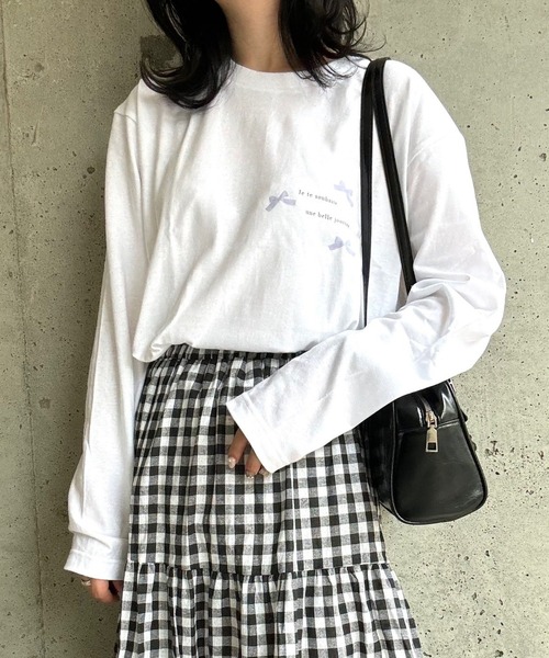 etta(エタ)の「ガーリーリボンプリントロンT/長袖Tシャツ(Tシャツ/カットソー・レディース・ピンク/ブルー・MEDIUM/LARGE/SMALL)」の9枚目の写真