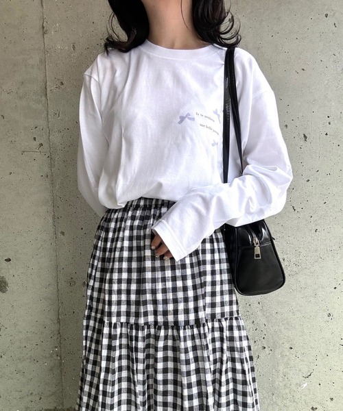 etta(エタ)の「ガーリーリボンプリントロンT/長袖Tシャツ(Tシャツ/カットソー・レディース・ピンク/ブルー・MEDIUM/LARGE/SMALL)」の20枚目の写真