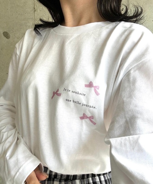 etta(エタ)の「ガーリーリボンプリントロンT/長袖Tシャツ(Tシャツ/カットソー・レディース・ピンク/ブルー・MEDIUM/LARGE/SMALL)」の5枚目の写真