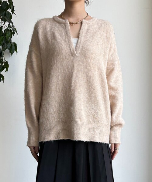 DouDou（ドゥドゥ）の「深Vスリットニット（ニット/セーター・レディース・ライトベージュ/ブラック/グレー/ブルー・FREE）」の18枚目の写真