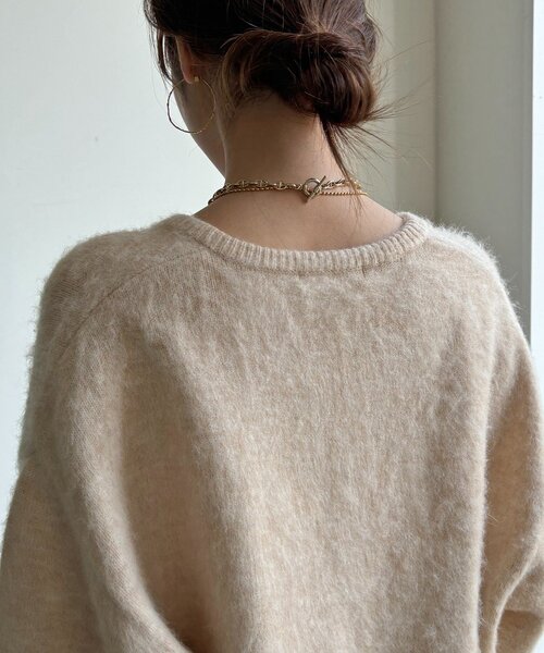 DouDou（ドゥドゥ）の「深Vスリットニット（ニット/セーター・レディース・ライトベージュ/ブラック/グレー/ブルー・FREE）」の21枚目の写真