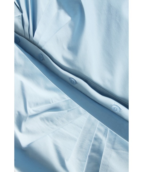 ARVELLIA(アルベリア)の「FOLD FLOW SHIRT(シャツ/ブラウス・レディース・ホワイト/サックスブルー・M)」の22枚目の写真