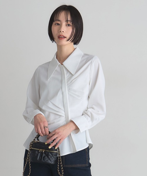 ARVELLIA(アルベリア)の「FOLD FLOW SHIRT(シャツ/ブラウス・レディース・ホワイト/サックスブルー・M)」の6枚目の写真