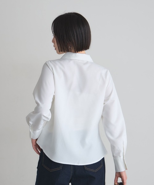 ARVELLIA(アルベリア)の「FOLD FLOW SHIRT(シャツ/ブラウス・レディース・ホワイト/サックスブルー・M)」の7枚目の写真