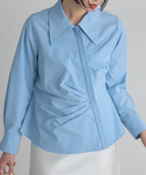 ARVELLIA(アルベリア)の「FOLD FLOW SHIRT(シャツ/ブラウス・レディース・ホワイト/サックスブルー・M)」の9枚目の写真