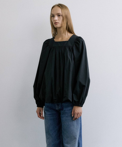 MAIS（マイス）の「SQUARE NECK BALLOON BLOUSE / BLACK（シャツ/ブラウス・レディース・ブラック・FREE）」の3枚目の写真