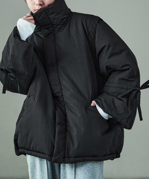 Fashion Letter(ファッションレター)の「T/Nタフタ 2way袖リボン ショートパフジャケット(ダウンジャケット/コート・レディース・アイボリー/モカ/ブラック・M)」の8枚目の写真