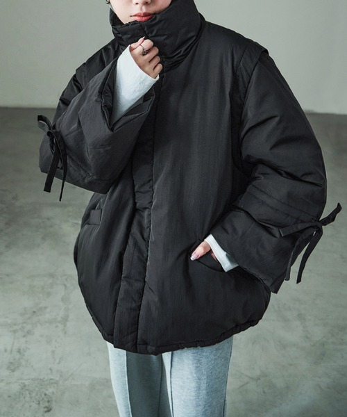 Fashion Letter(ファッションレター)の「T/Nタフタ 2way袖リボン ショートパフジャケット(ダウンジャケット/コート・レディース・アイボリー/モカ/ブラック・M)」の9枚目の写真