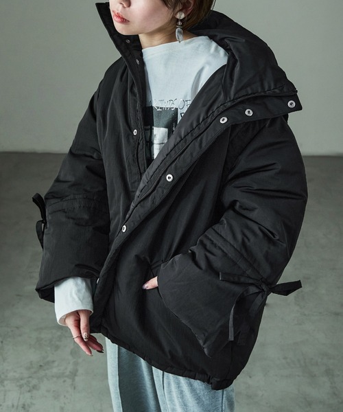 Fashion Letter(ファッションレター)の「T/Nタフタ 2way袖リボン ショートパフジャケット(ダウンジャケット/コート・レディース・アイボリー/モカ/ブラック・M)」の10枚目の写真